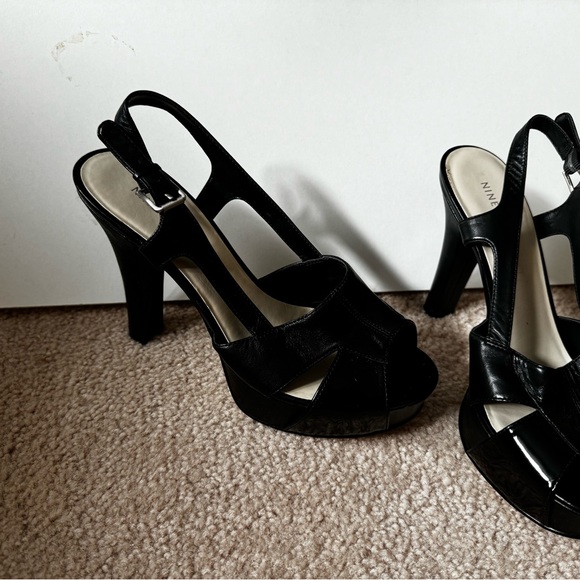 High heel sandals. Size 8 - Picture 2 of 2